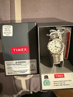 Timex Timecenter Women’s Analog Quartz Watch INDIGLO WR 30m Silver Bracelet